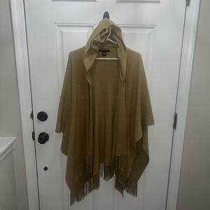 Boho-chic Beige Hooded Shawl poncho w Fringe Elegant Knit